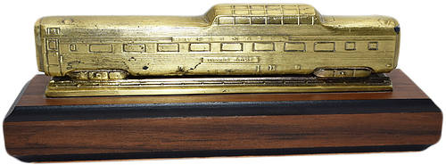 BURLINGTON ROUTE DESK ORNAMENT