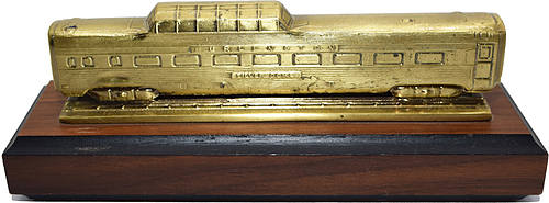 BURLINGTON ROUTE DESK ORNAMENT