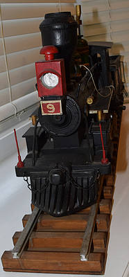 WOODEN TRAIN