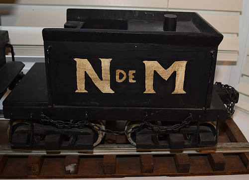 WOODEN TRAIN