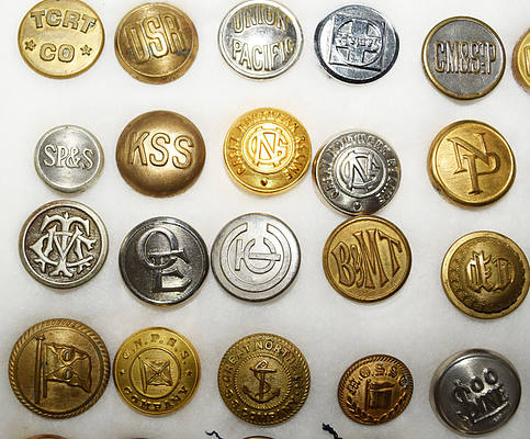 BUTTONS