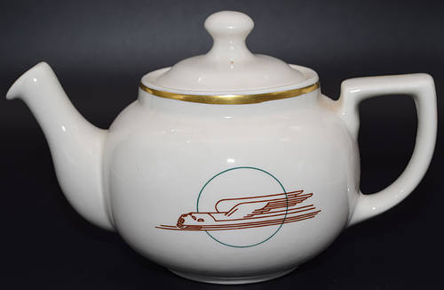 UP WINGED STREAMLINER COFFEE POT