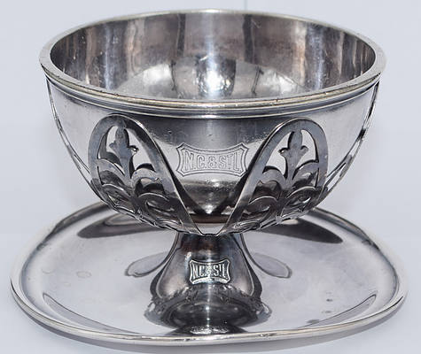 NC&STL PEDESTAL BOWL