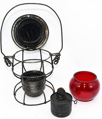 C&NWRY LANTERN