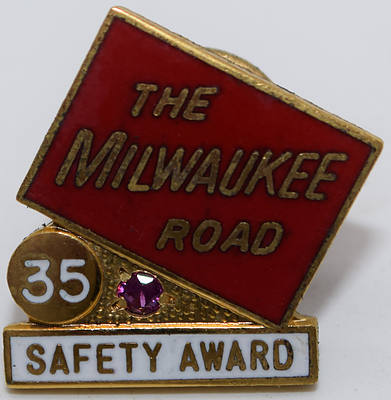 MILWAUKEE ROAD PIN