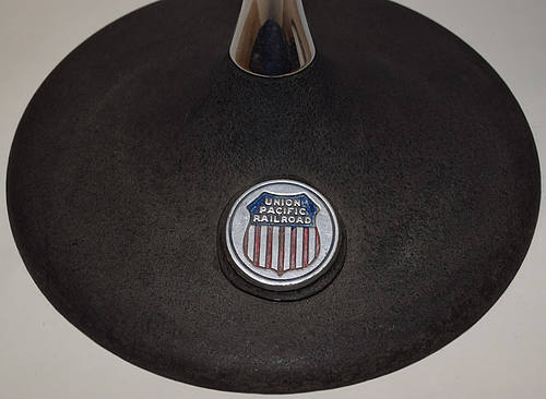 UNION PACIFIC SMOKE STAND