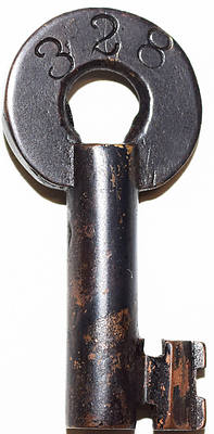 T&G RR KEY