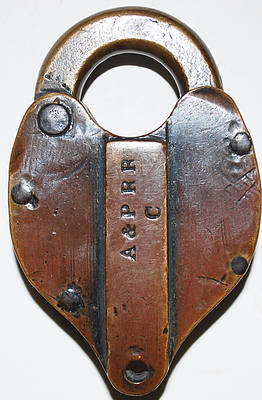 A&PRR C LOCK
