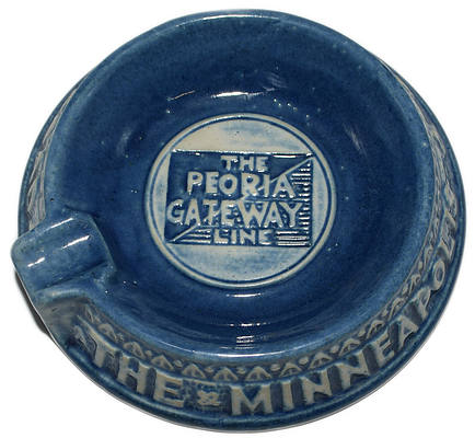 MINNEAPOLIS & ST LOUIS RAILROAD ASHTRAY