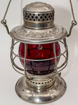 The D&H CO LANTERN