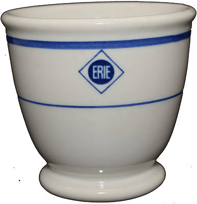 ERIE STARUCCA EGG CUP