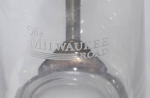 CMSTP&P WATER CARAFE