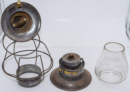 CSS & AL BARON LANTERN