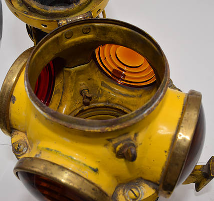 ARMSPEAR CABOOSE LAMP