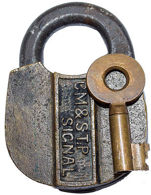 CM&STP SIGNAL LOCK