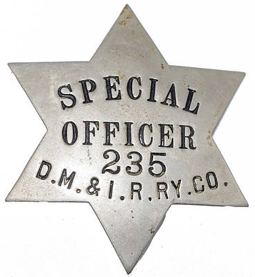 DM&IRRY CO SPECIAL OFFICER 235 BADGE