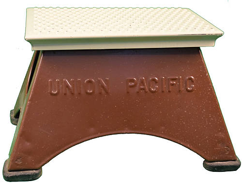 UNION PACIFIC STEP BOX