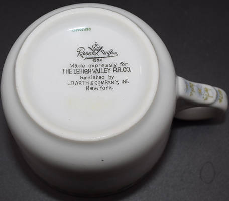 LV ASA PACKER CUP & SAUCER