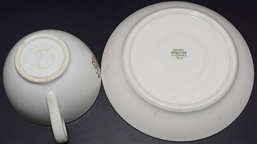 NP STAMPEDE CUP & SAUCER