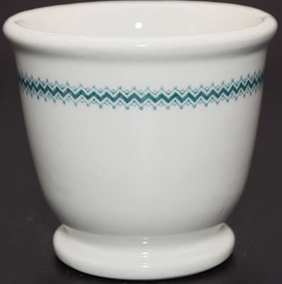 READING BOUND DOUBLE EGG CUP