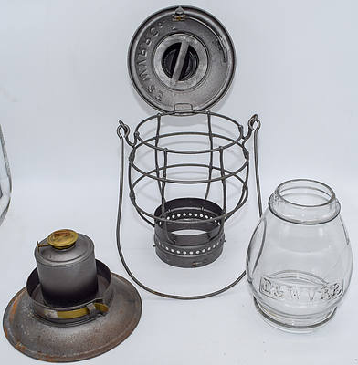 E&WVRR CO LANTERN