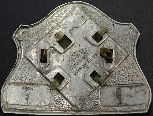 WELL FARGO & CO EXPRESS 7637 BADGE