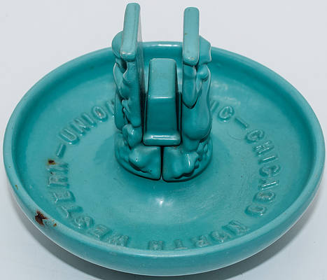 CHICAGO & NORTH WESTERN - UNION PACIFIC ASHTRAY