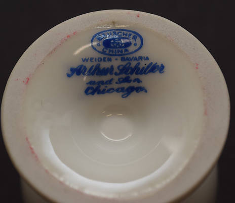 AT&SF GRIFFON EGG CUP