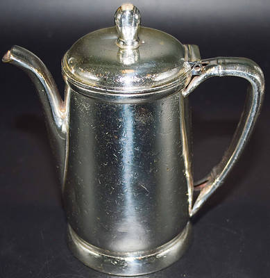 C&NW SYSTEM TEAPOT