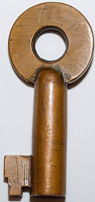 C&S KEY