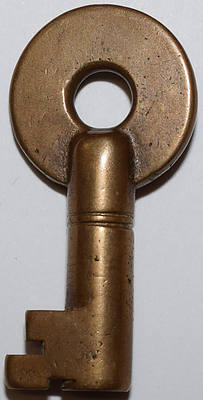CWR&N CO KEY