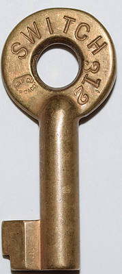 P&E DIV BIG 4 KEY
