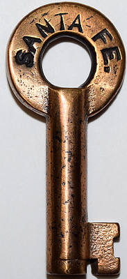 SANTA FE KEY