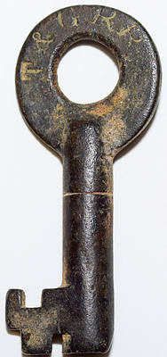 T&G RR KEY
