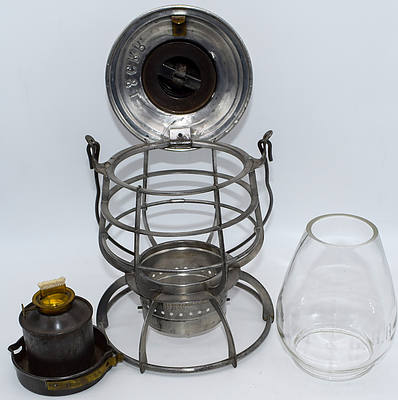T&G RR LANTERN