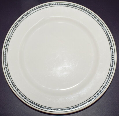 AT&SF BLACK CHAIN DINNER PLATE