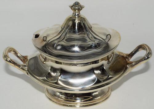 TUREEN