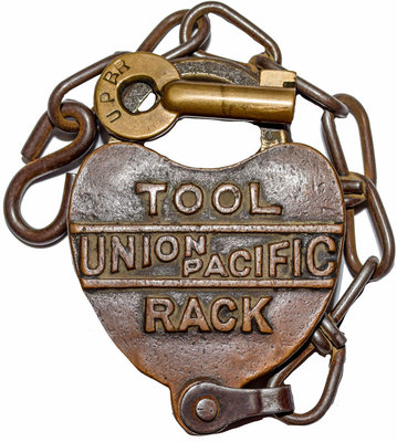 UNION PACIFIC TOOL RACK LOCK