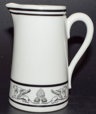 AT&SF GRIFFON CHOCOLATE POT