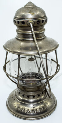 CM&STPRY LANTERN