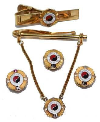 NORTHERN PACIFIC SERVICE PINS