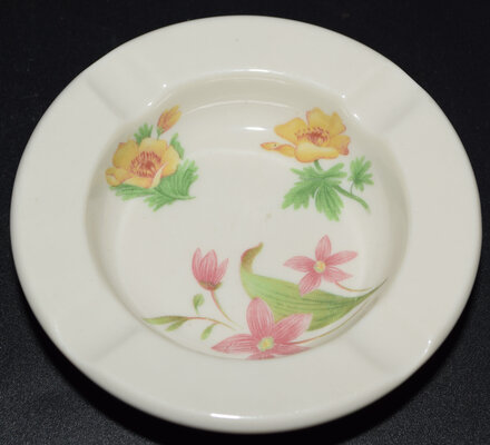 GN MOUNTAIN & FLOWERS ASHTRAY