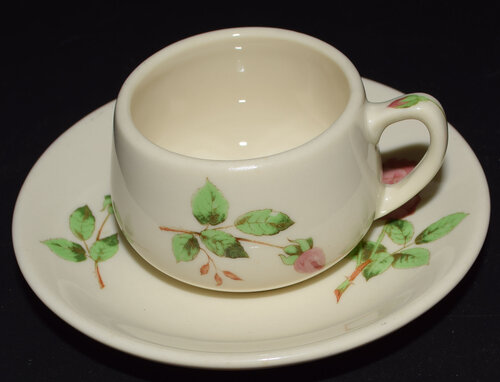 UP PORTLAND ROSE DEMITASSE SET