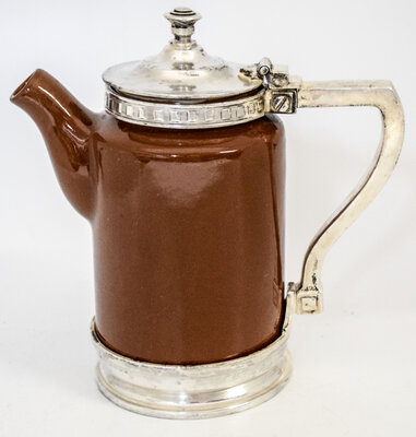 GNR BROWN SERVICE COFFEE POT