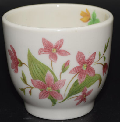 GNRY MOUNTAINS & FLOWERS EGG CUP