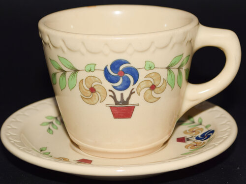 GN ORIENTAL CUP & SAUCER