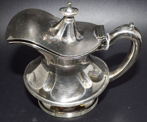 DM&N COFFEE POT