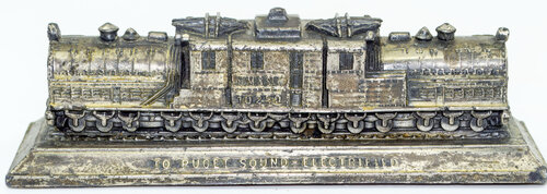 CM&STPRY DESK ORNAMENT