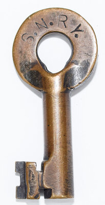 SNRY KEY