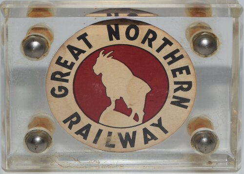 GREAT NORTHERN RAILWAY PAPERWEIGHT